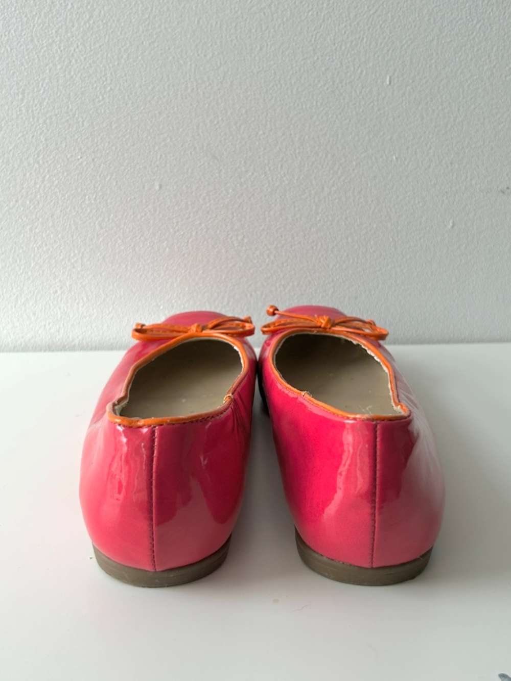 Pink and orange ballet flats in patent leather - Picture 5 of 6